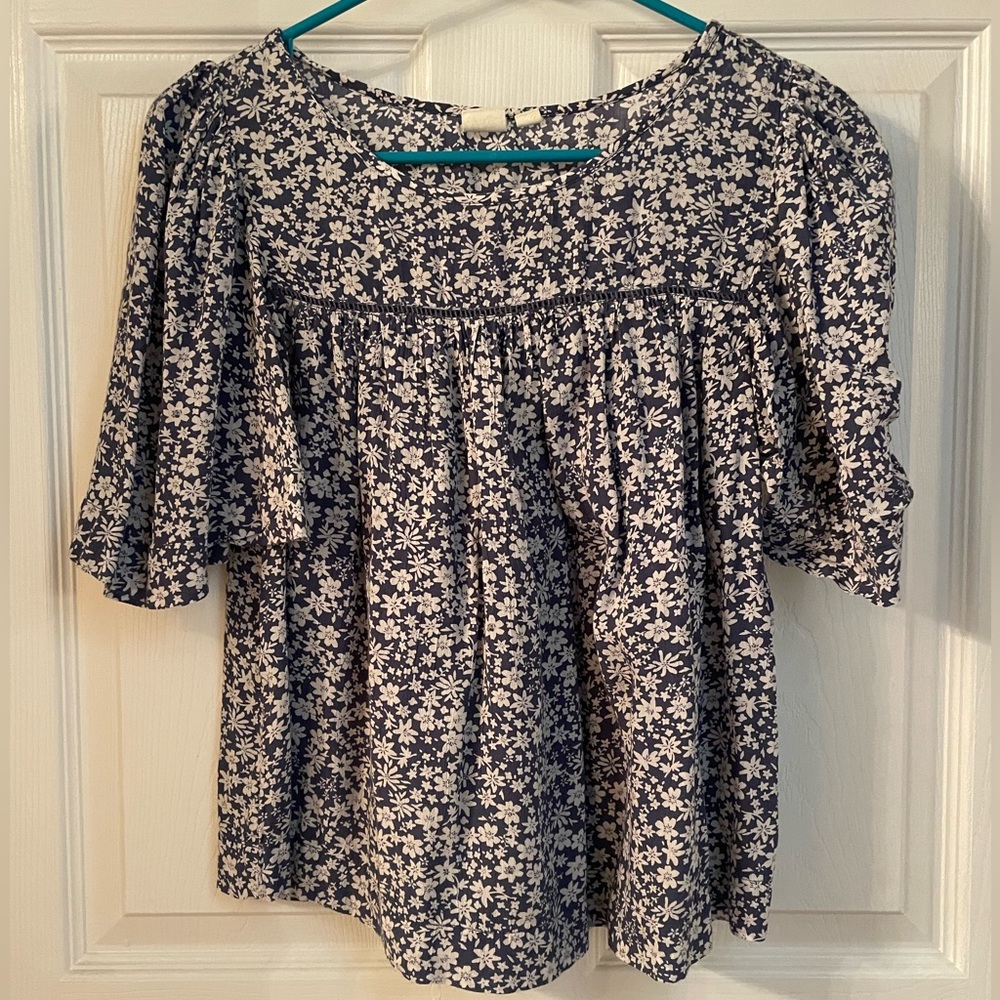 Navy and white floral lightweight top